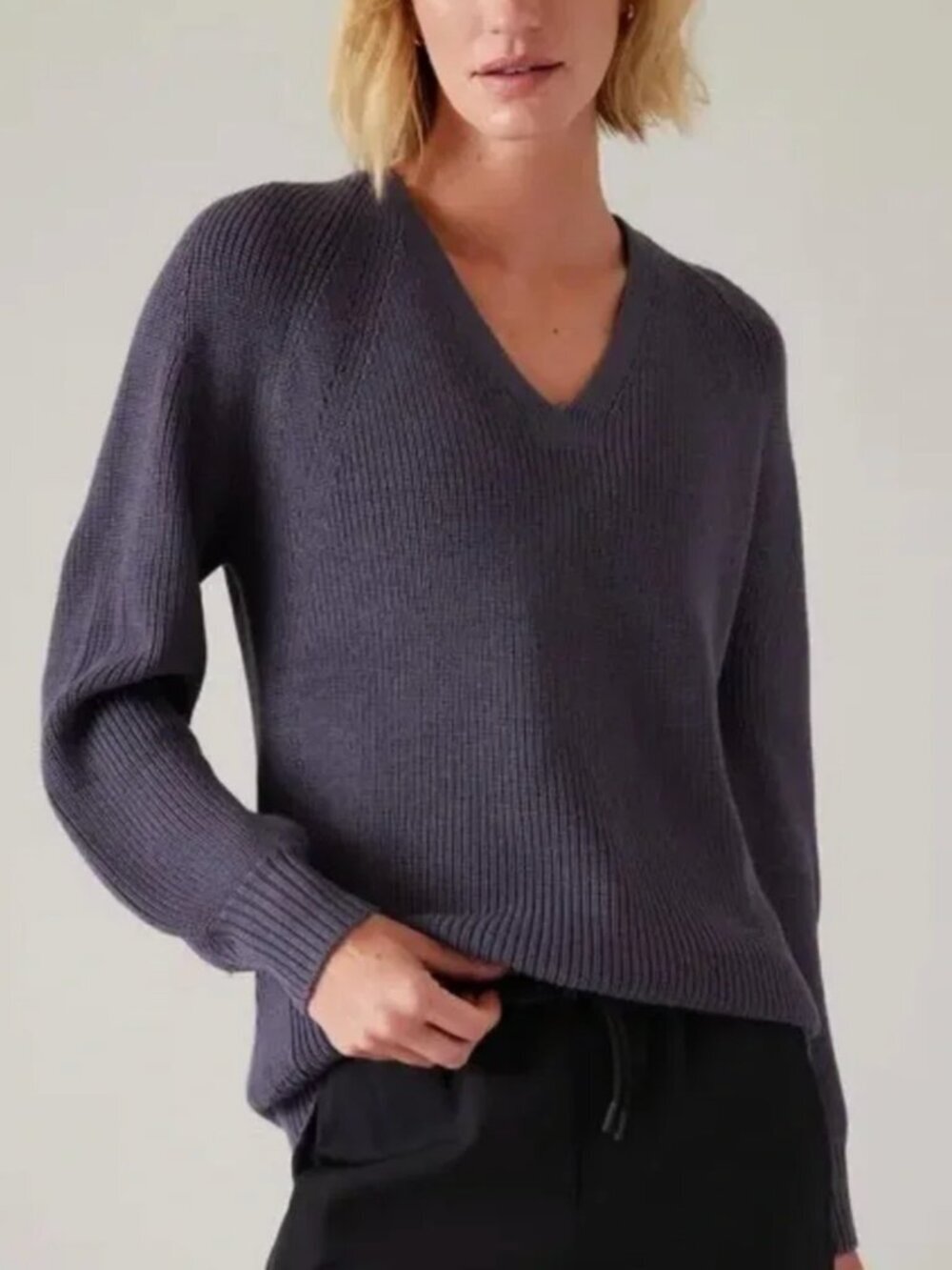 Athleta Hanover Chunky Merino Wool Pullover Sweater Purple Blue Large